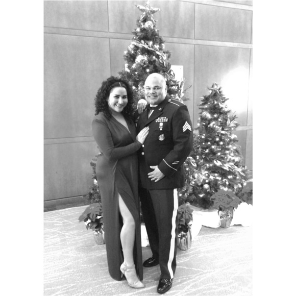 Meet your Posher, Ariana - Picture 1 of 1